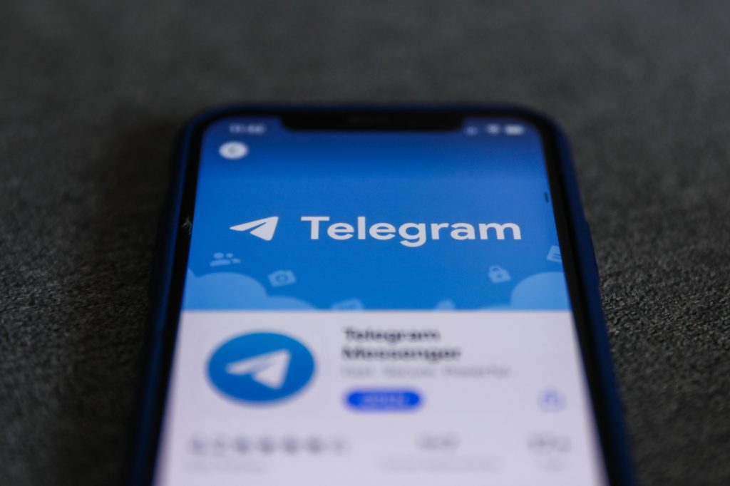 Telegram 700 million users, launches premium tier